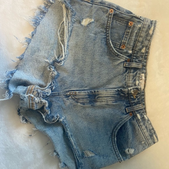 Zara Jean Shorts - Picture 4 of 5